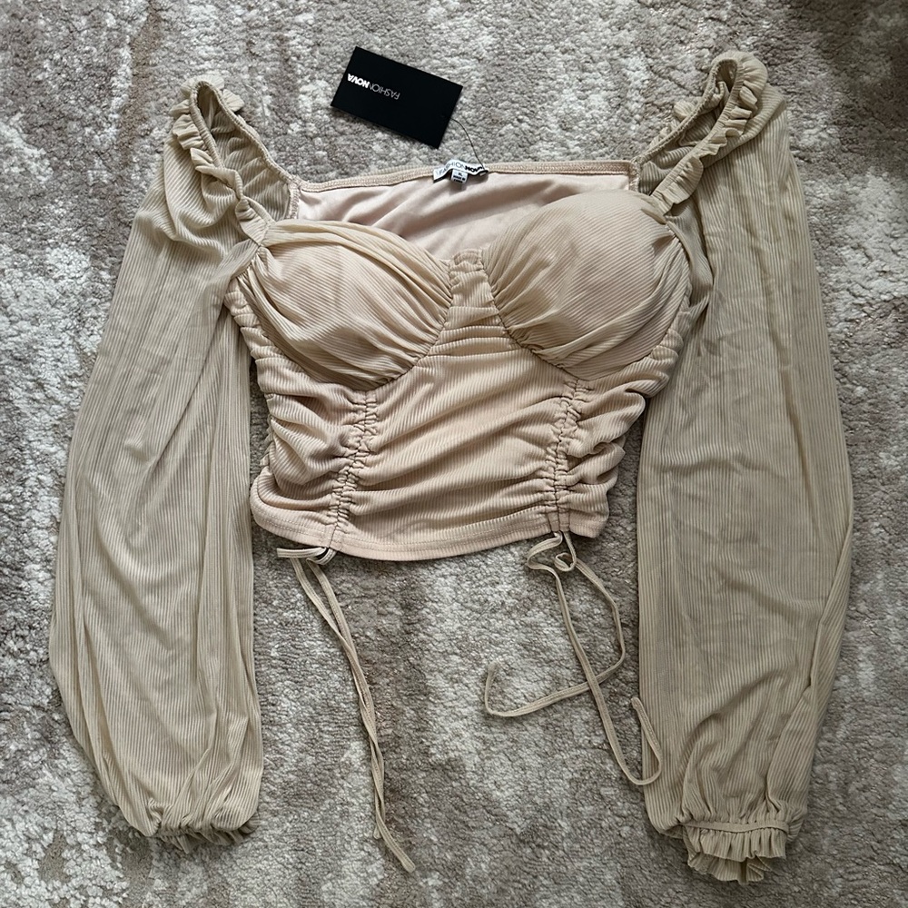Fashion Nova - ruched top